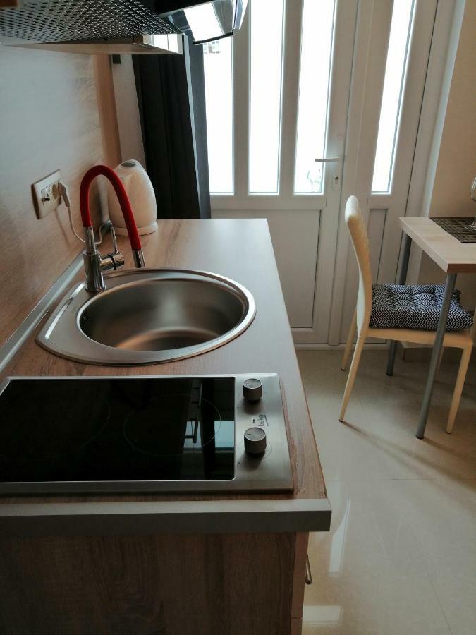 Studio Apartman Irena 2 Bijela Ngoại thất bức ảnh