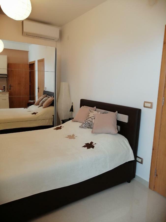 Studio Apartman Irena 2 Bijela Ngoại thất bức ảnh